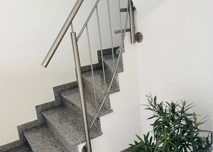 アパート Julian ルスト